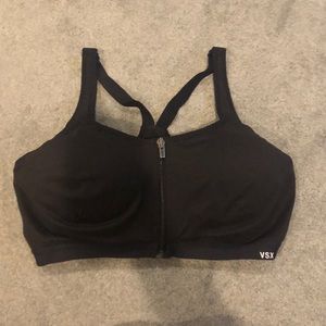 Total knockout sports bra
